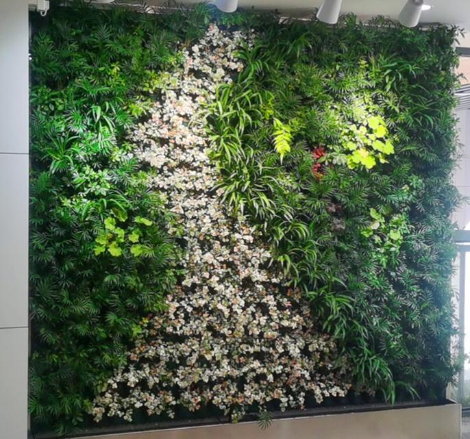 植物墙是垂体绿化的一种延伸绿化