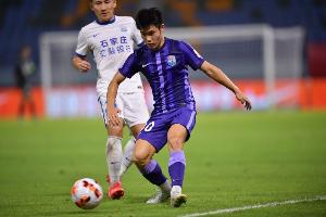 石炎分享伤愈复出的心路历程：坦言等待登场机会时内心充满紧张，并表示已做好充分准备，迎接新的场上角色。