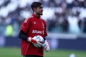 全市场消息：黄潜门将位置或将轮换，佩林预计将取代迪格雷戈里奥，迎来首发登场。