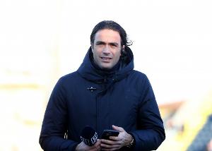 马特里盛赞阿莱格里为米兰奠定了坚实的防守基础，并预测劳塔罗将荣膺本赛季意甲金靴奖。