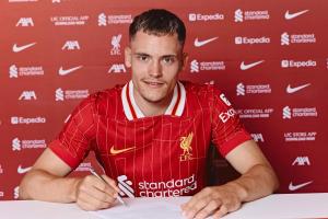 1.25亿欧元新援9场比赛未能取得进球！德国网球名宿：或许我们当初高估了维尔茨。