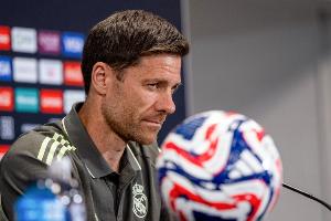 阿隆索表示点球主罚权由球员自行决定，姆巴佩仍是首选。