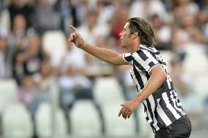 塔奇纳迪警告：若莱奥在阿莱格里麾下持续当前表现，恐将失去比赛机会。