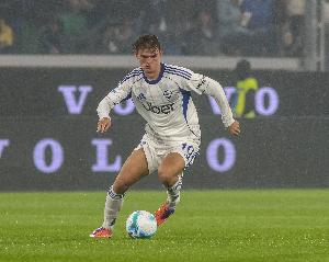 德转官方更新身价数据，帕斯已涨至5500万，其顶级潜质引发热议，外界认为皇马回购他将是必然之举。