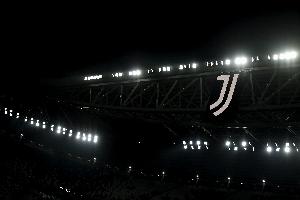 尤文冬窗或难引援高水平中场，记者：无人愿在冬窗出售此类球员