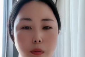 张卓毅家长透露，其与嗨球解约的心理价位为5万元，并表示目前没有其他俱乐部参与其中。