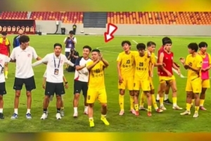 《重庆春蕾老板替补登场！中冠总决赛第6轮战况》