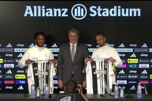 记者报道称，科莫利已彻底解散了尤文图斯的球探部门，该俱乐部目前已停止所有传统的球探活动。