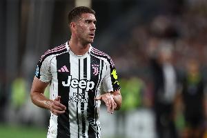 尤文图斯进攻乏力，米体报道称图多尔正考虑启用戴维与弗拉霍维奇搭档双锋。