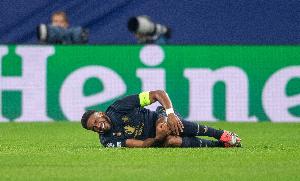 复出仅两月踢5场，布雷默再遭半月板伤病，此前去年10月ACL重伤。