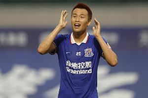 37岁申花外援金信煜宣布赛季末退役，结束17年职业生涯。