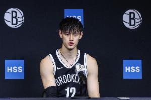 媒体人：不否认小曾具备NBA实力，庆幸杨瀚森未被篮网选中。