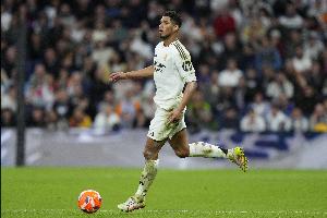 马卡报道称，贝林厄姆的肩伤已经痊愈，他有望重返巅峰状态，英格兰中场核心的回归指日可待。