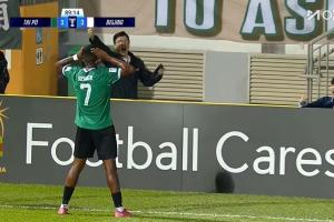 国安近8场仅1胜2平6负，场均失3球，换帅后1-2惜败深圳，又与港超大埔3-3战平。