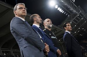 基耶利尼：我们期待图多尔留任，尤文图斯并未陷入危机。