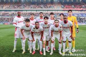 亚泰在领先的情况下被津门虎逼平，3-1的比分最终定格为1-1。