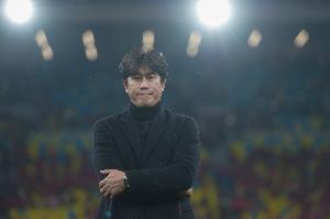 《足球报》：蓉城与海港分差虽仅1分，但争冠主动权仍不在手中。