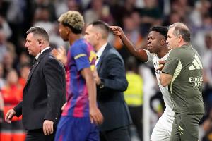 马卡报指出，亚马尔已成为皇马队内的众矢之的，他的言行未获队友们的谅解。