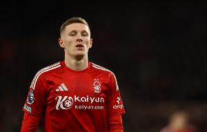 标价过亿！安德森进攻三区成功传球数领跑英超，索巴伦斯与布鲁诺·费尔南德斯分列二三位。