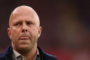 斯洛特坦言：近期球队表现远逊预期，我们需担责并用行动作出回应。