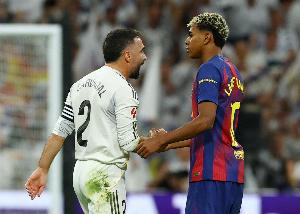 西班牙媒体报道，西班牙足协主席将与德拉富恩特举行会谈，旨在商讨国家德比冲突的应对之策。