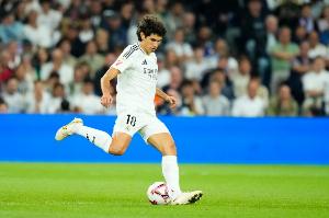 马卡报消息：前皇家马德里中卫巴列霍本夏希望重返萨拉戈萨，但未获俱乐部批准。