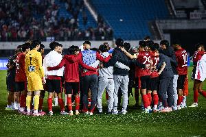 《东体：多方因素共同导致亚泰降级，屡次在最后时刻错失良机，运气确实不佳》