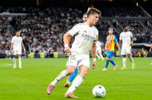 阿斯报报道称，居莱尔已为皇马出战75场比赛，根据协议，费内巴切将因此获得200万欧元的奖金。