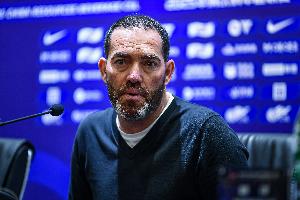 亚泰降级全过程：准入危机埋下祸根，苏教练打造的新人或助其留任