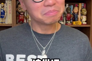 看看是谁来中国了？知道的是布冯，不知道的还以为是卖烧饼的