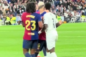 哥们有事是真上啊！国家德比冲突，维尼休斯参团率百分百！